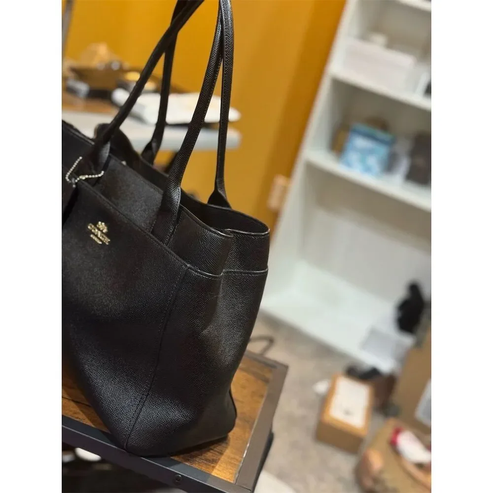 Coach Casey Women's Black Leather Tote Bag - Picture 4 of 15